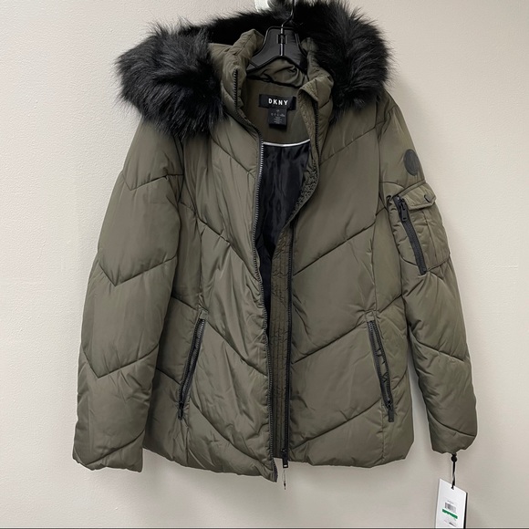 DKNY Green Jacket in Multiple Sizes - Picture 5 of 6